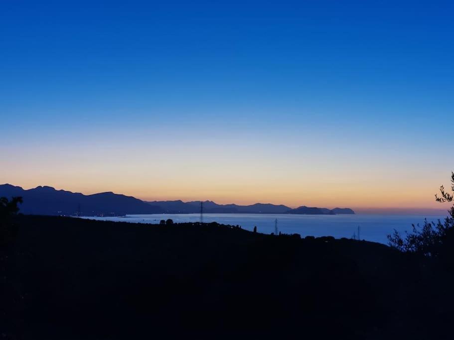 Villa Del Carrubo A Due Passi Dal Mare Di Cefalu Collesano Zimmer foto