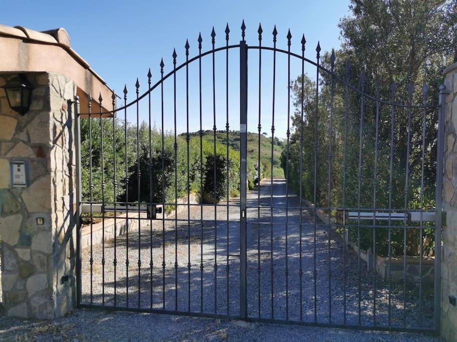 Villa Del Carrubo A Due Passi Dal Mare Di Cefalu Collesano Zimmer foto