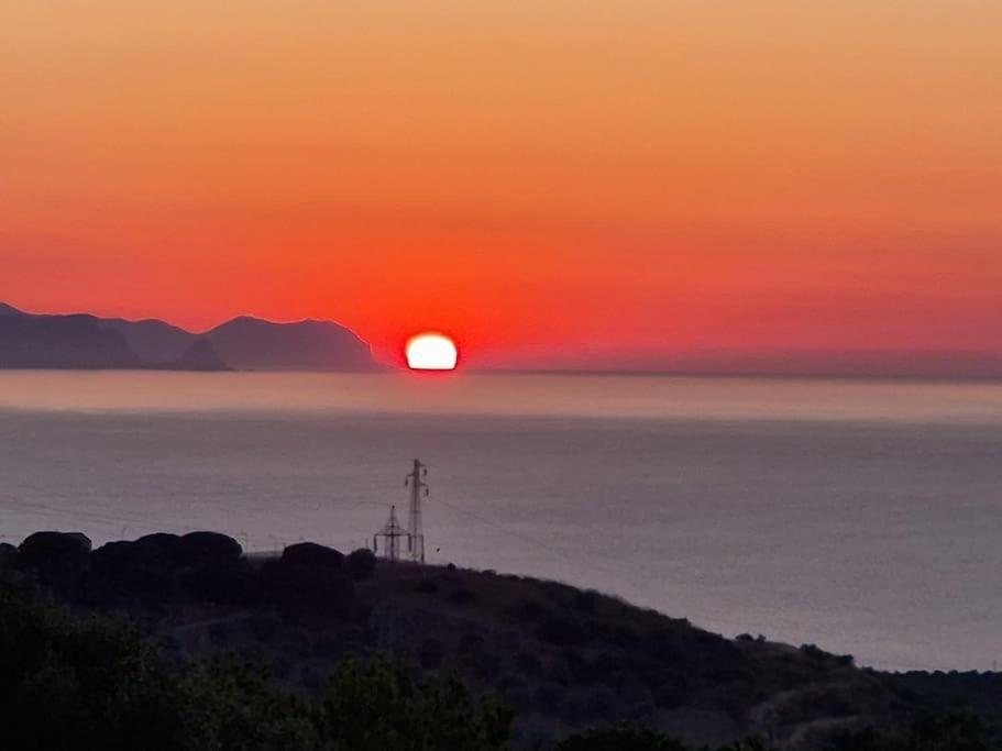 Villa Del Carrubo A Due Passi Dal Mare Di Cefalu Collesano Zimmer foto